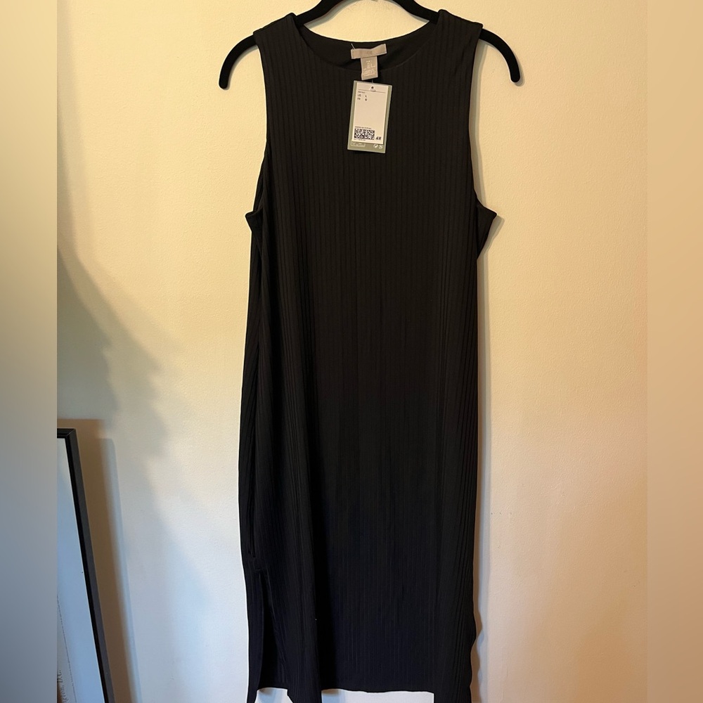 NWT H&M size Large black ribbed dress
